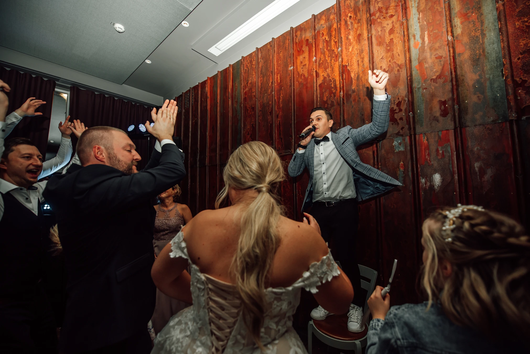 Letztes Bild des Abends — Hochzeit R &amp; A im Renthof Kassel