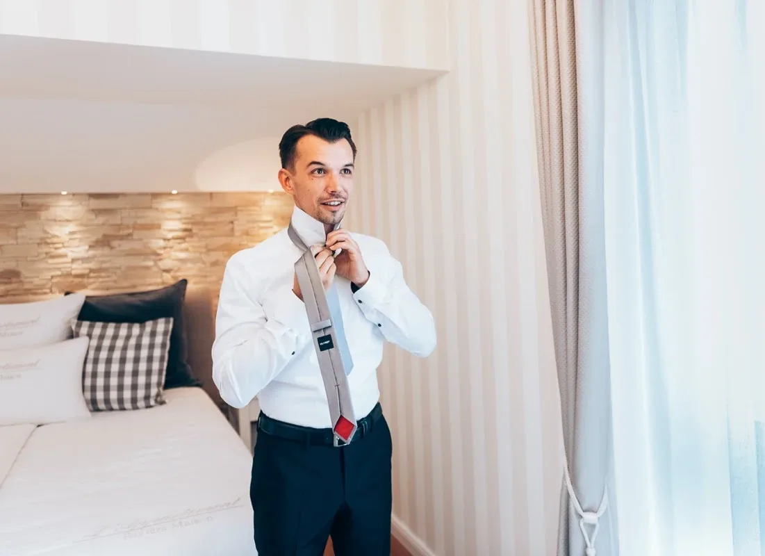 Bräutigam Getting Ready Bräutigam Getting Ready