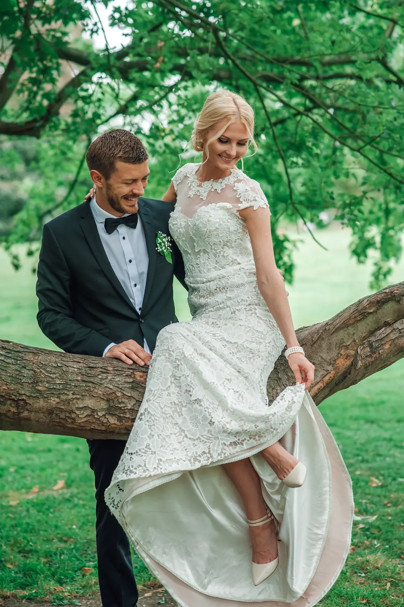 Braut-Portrait vor Barockarchitektur — Hochzeit Kassel