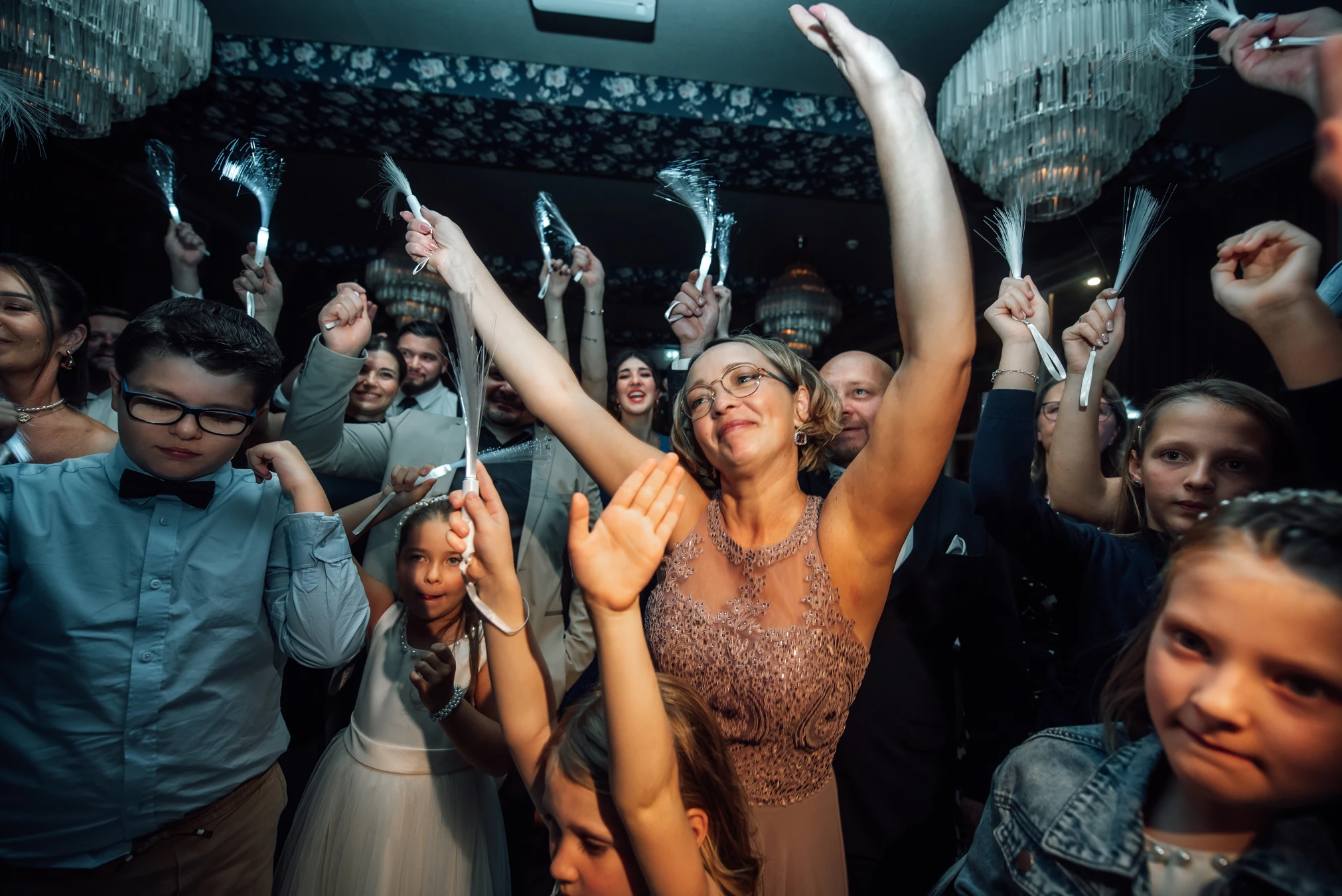 Party im Renthof — Energie und Lebendigkeit, Hochzeitsfeier Kassel