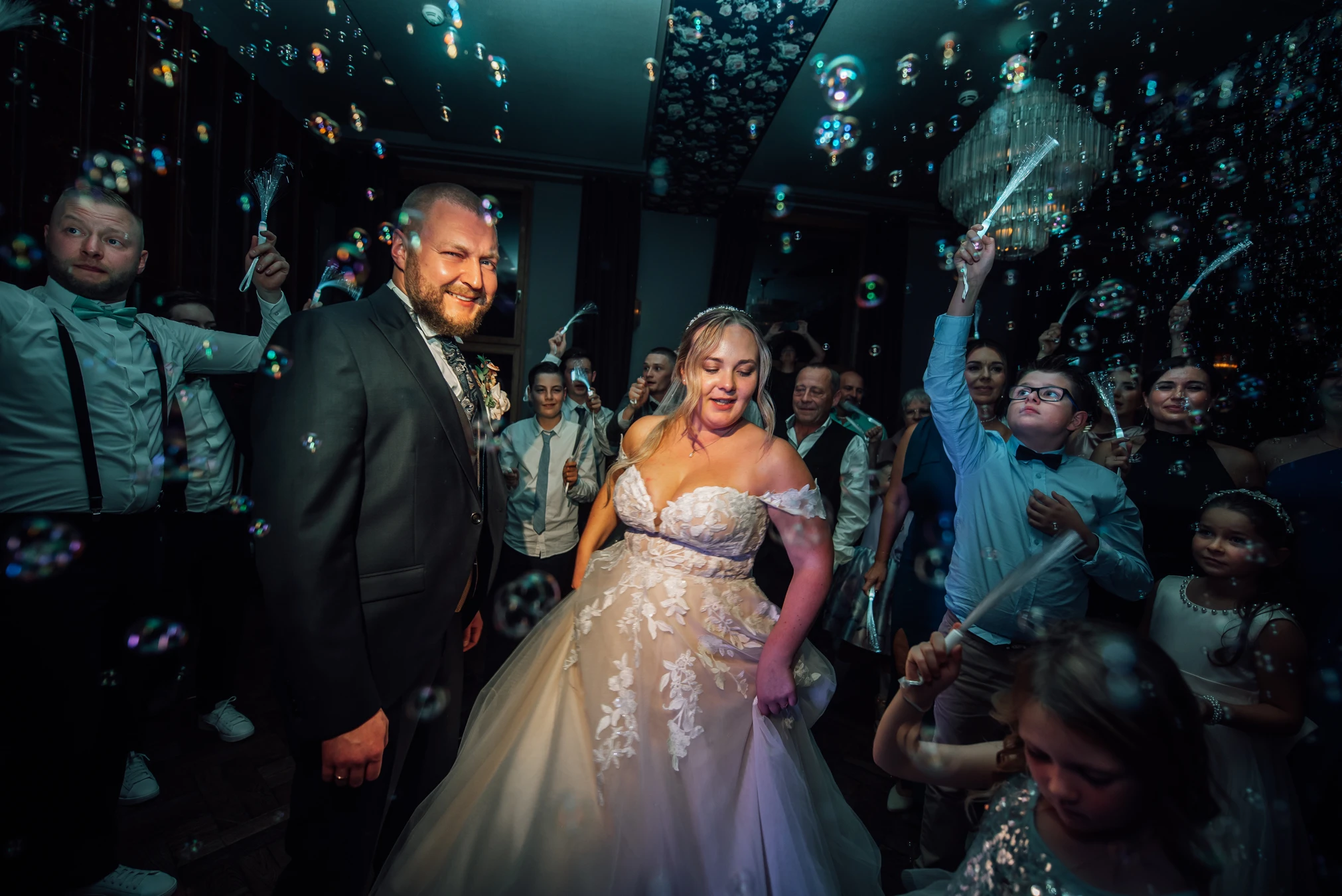 Stimmungsvolle Party im Renthof — Hochzeitsfotografin Kassel