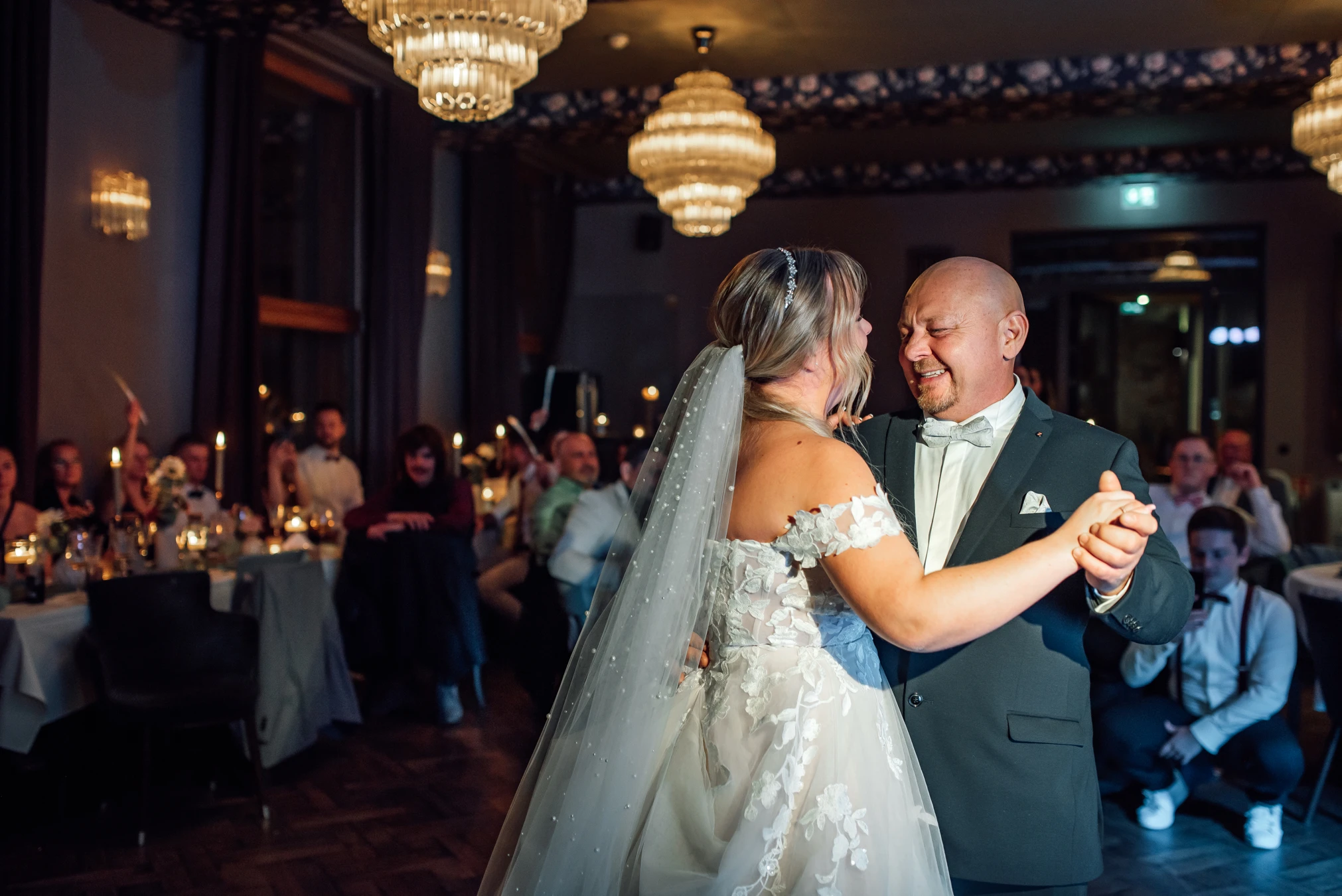 Hochzeitsparty Renthof — Feier im historischen Kirchengewölbe Kassel