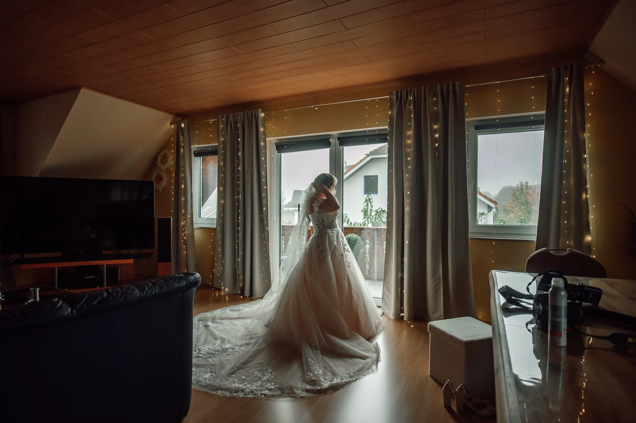 Eheringe auf dem Tisch — Hochzeitsdetails, Kassel