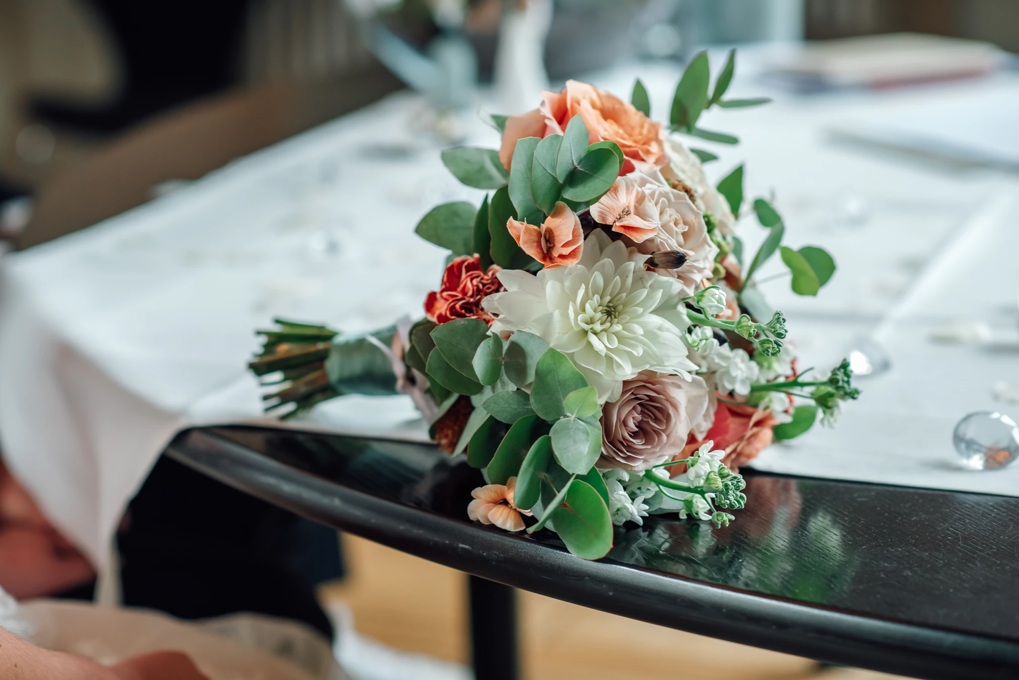 Brautpaar Portrait nach der Trauung — Standesamt Fritzlar