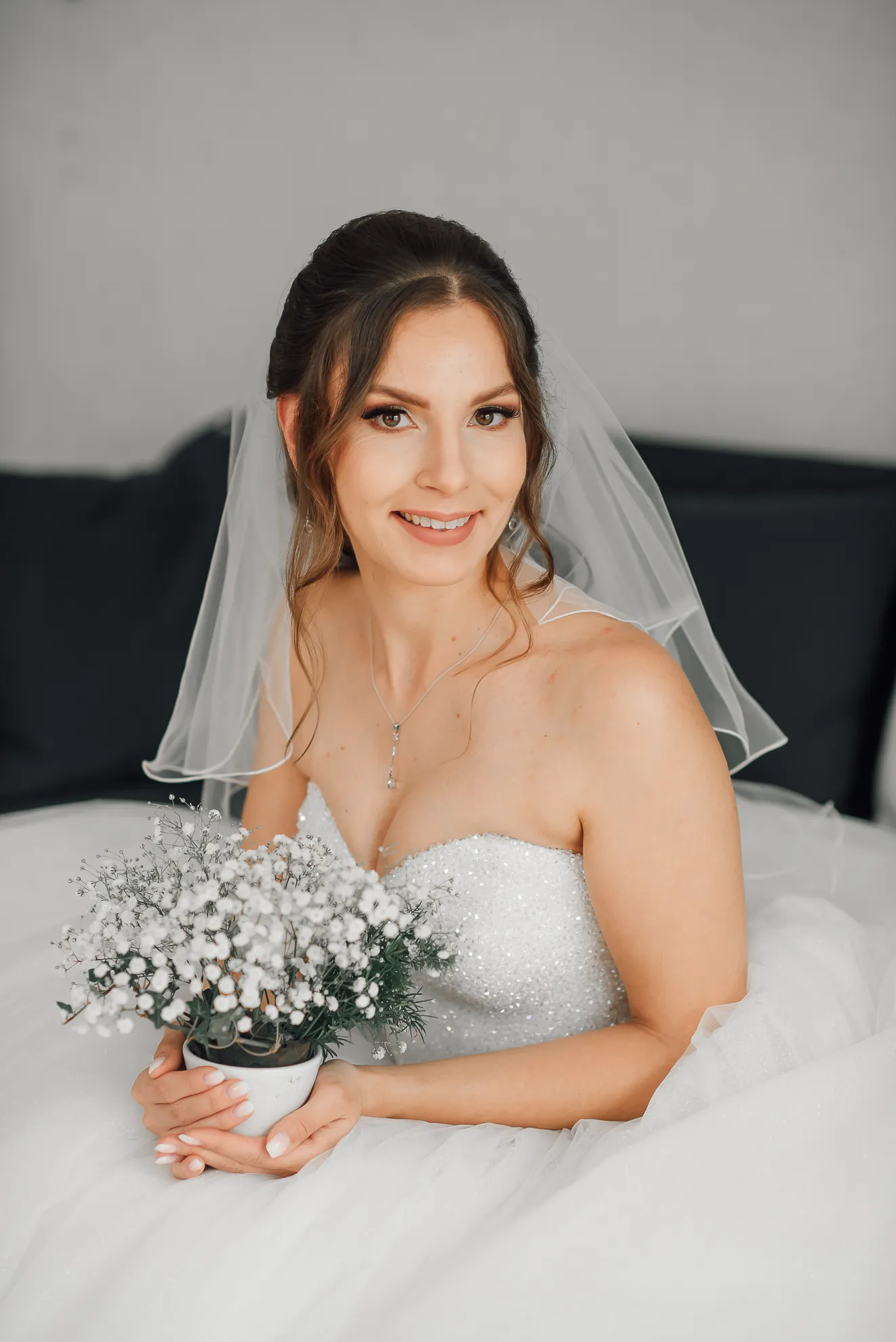 Braut im Kleid — Hochzeitsfotografin Kassel Portrait