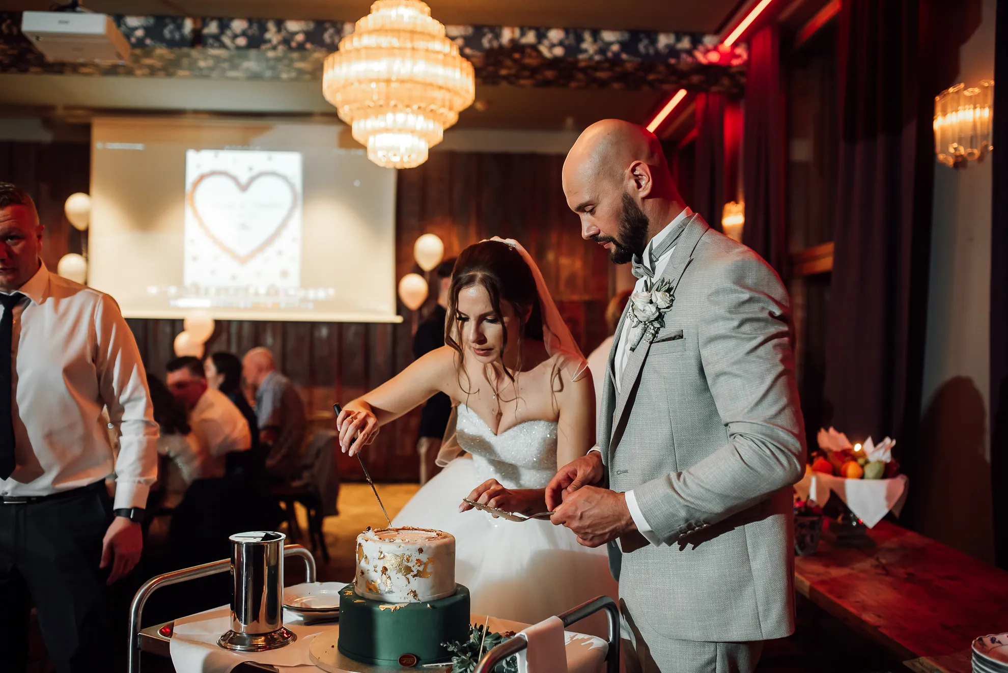 Sparkler Exit — unvergesslicher Abschluss der Hochzeitsfeier