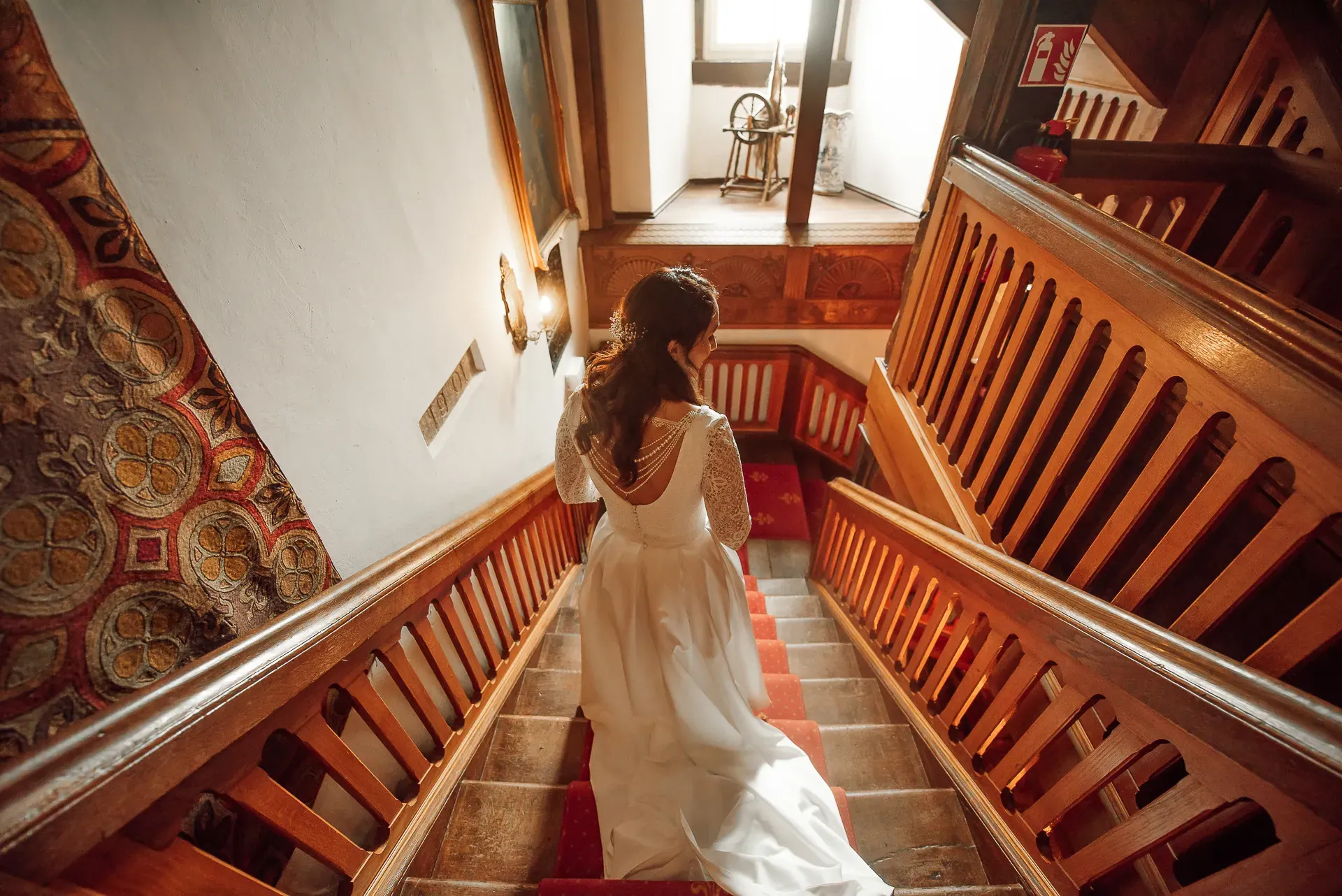 Freie Trauung im Burggarten — Zeremonie Dornröschenschloss Sababurg