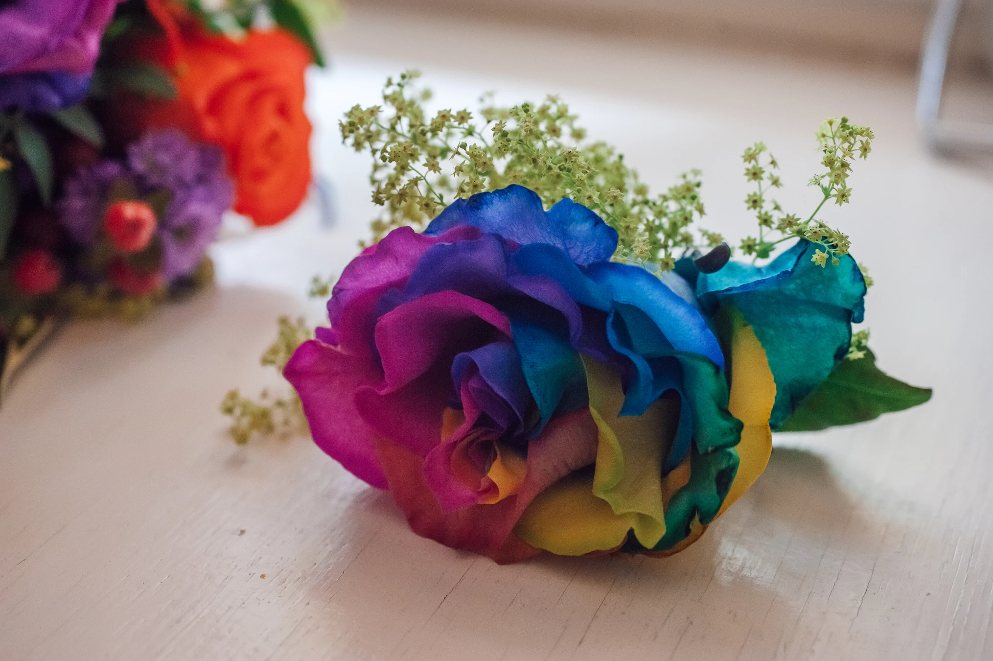 Bräutigam S. beim Anziehen — Hochzeitsreportage Göttingen