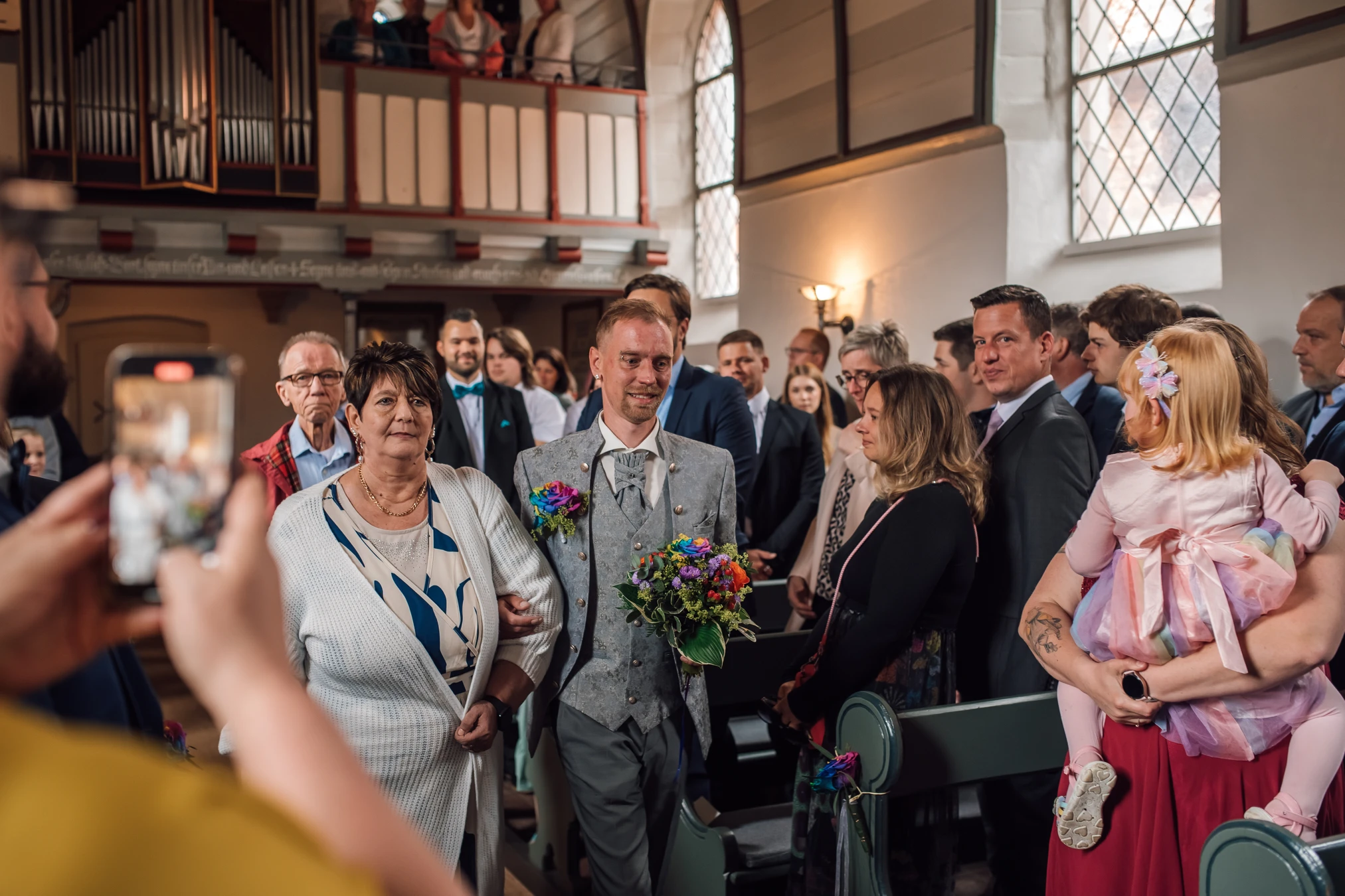 Das Ja-Wort in der Kirche — bewegender Moment