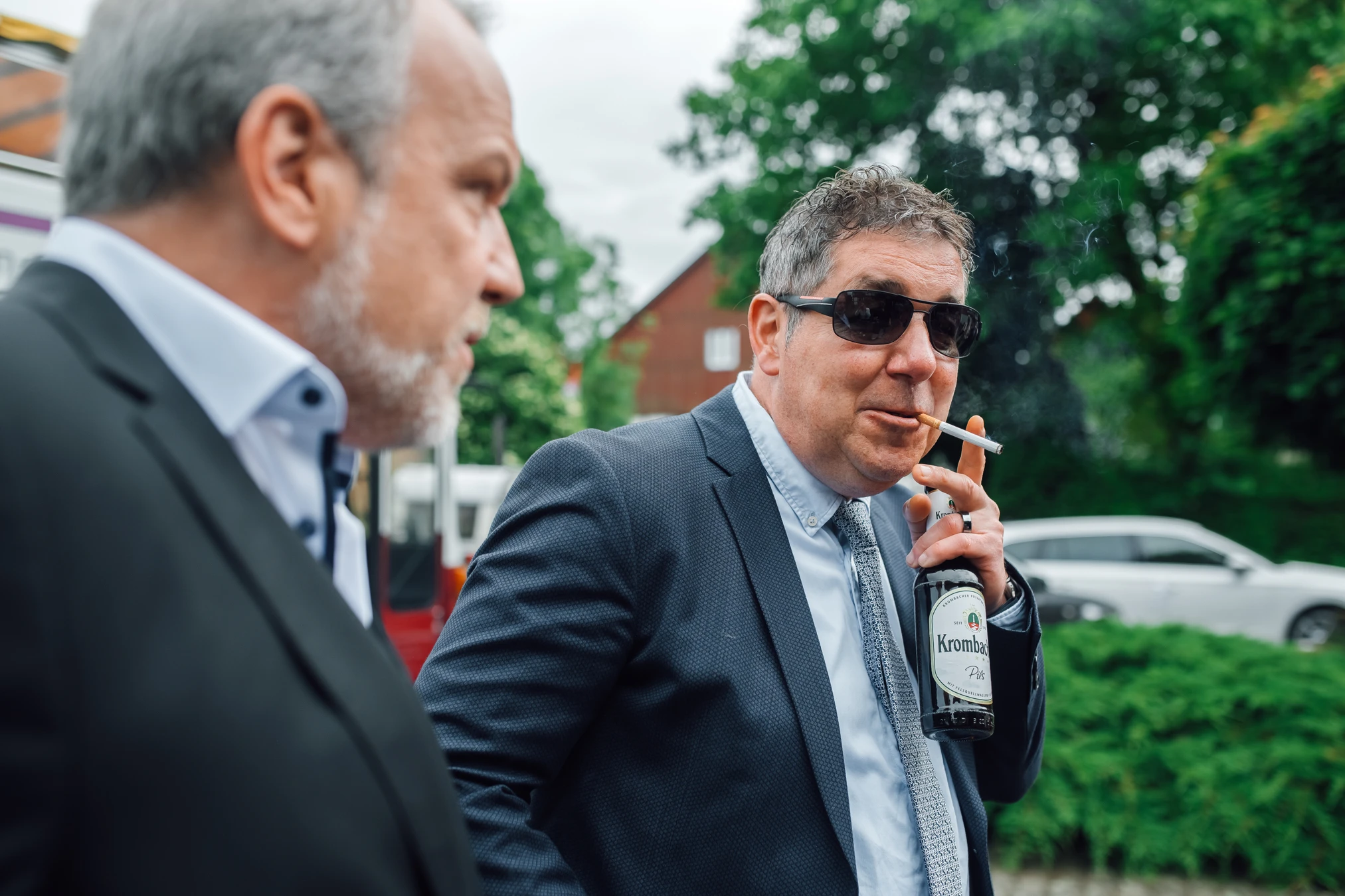 Verliebte Blicke — Portrait-Shooting nach der Kirche