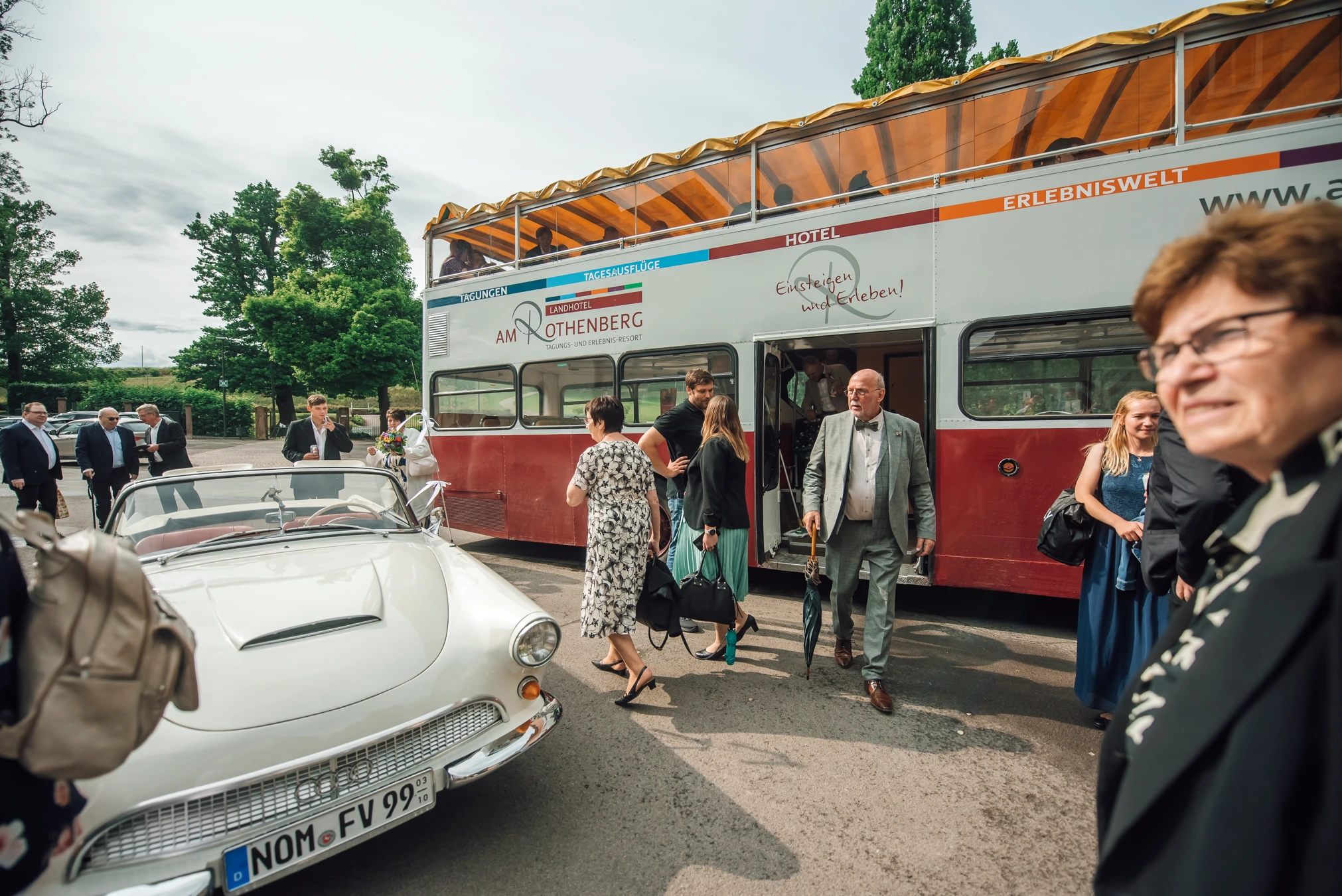Feierlicher Einzug — S. & G. Hochzeit Göttingen