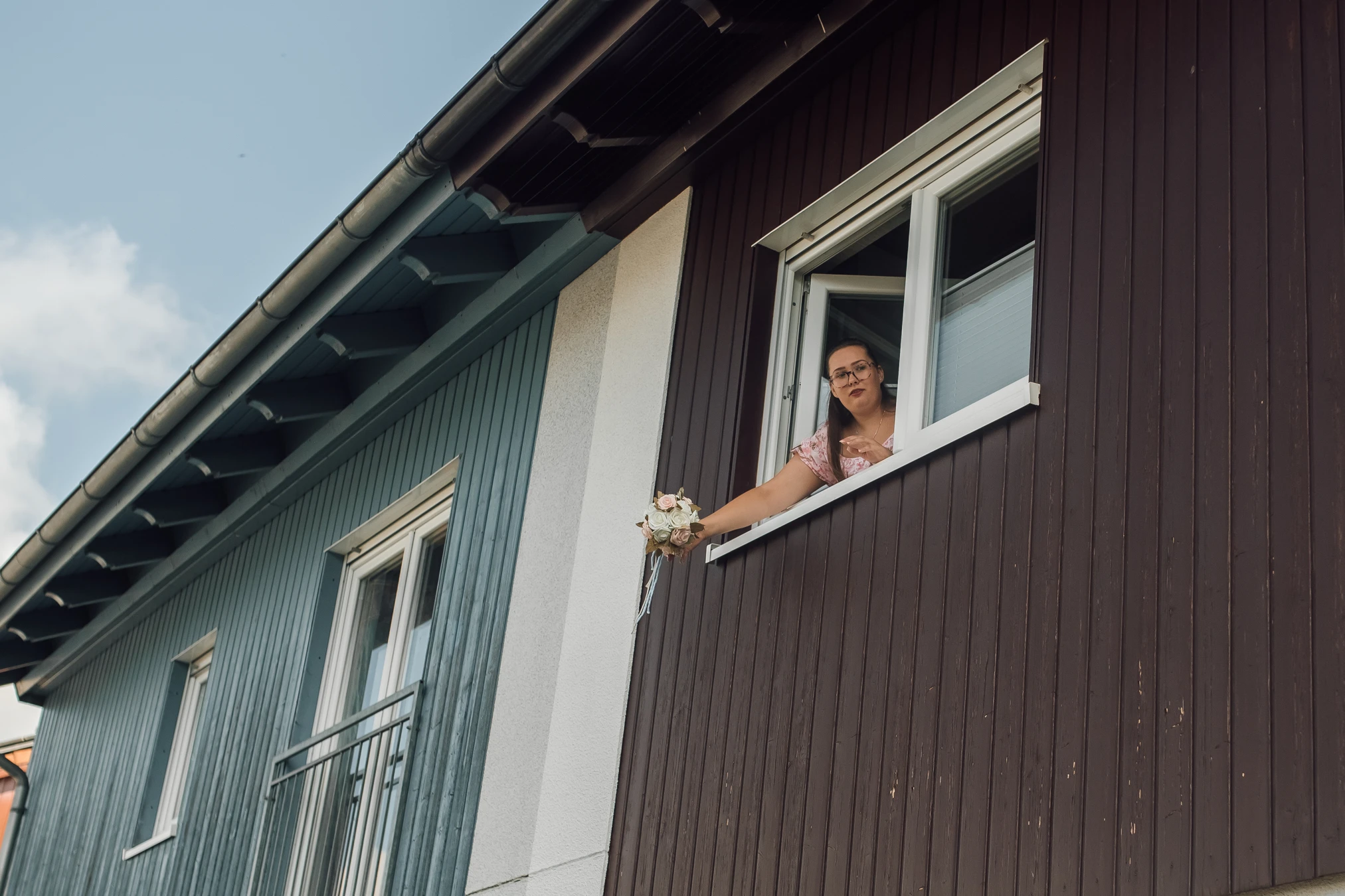 Familie beim Hochzeitsmorgen — innige Momente, Kassel