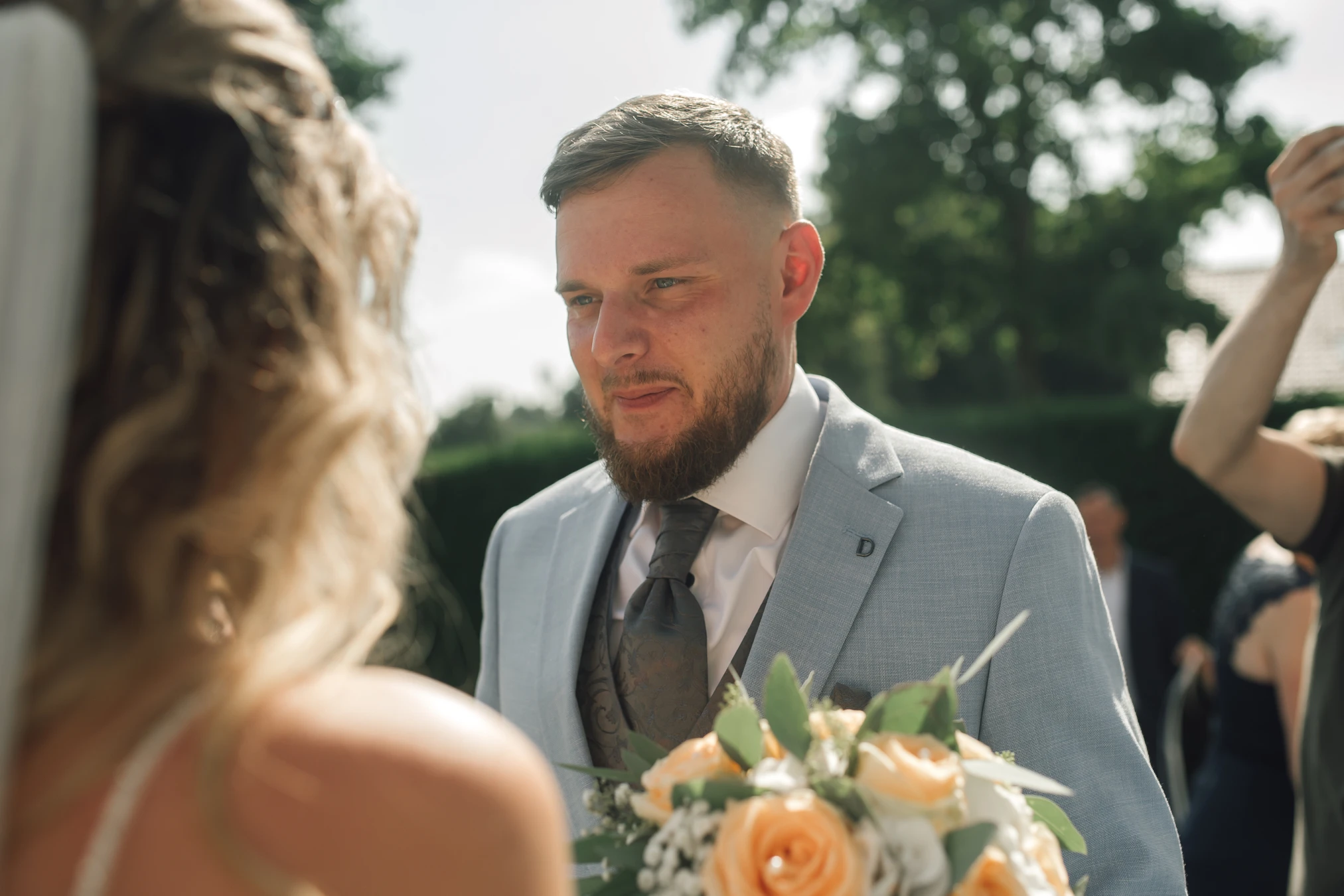 Lachen und Freude — Ankunft der Gäste, Hochzeit Kassel